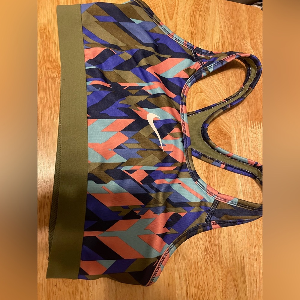 Womens NIKE sports bra Size XL